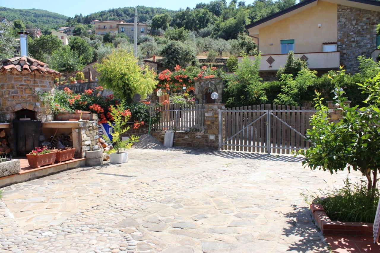 B & B Il Campanile Perdifumo Exterior photo