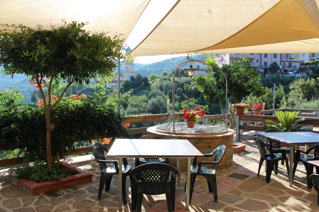 B & B Il Campanile Perdifumo Exterior photo